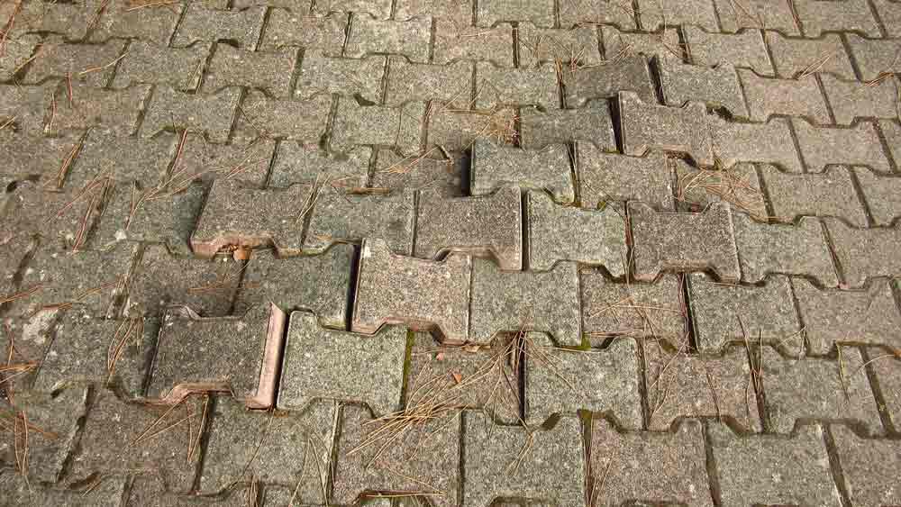 fractures pavement sli and fall accident new york